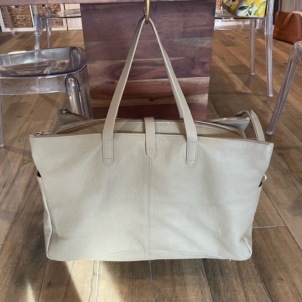 Cuyana weekender in Stone pebbled leather